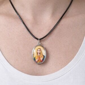 Vintage Sacred Heart Pendant Necklace Oval Catholic Medal
